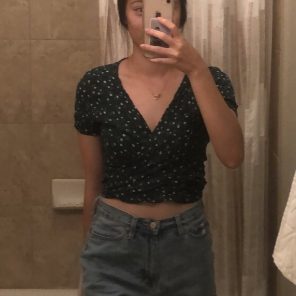 brandy melville wrap around green flowery top